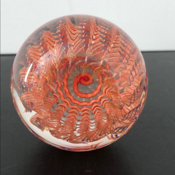 HANDBLOWN PAPERWEIGHT PERSIMMON/GOLD METALLIC - Picture 5 of 11